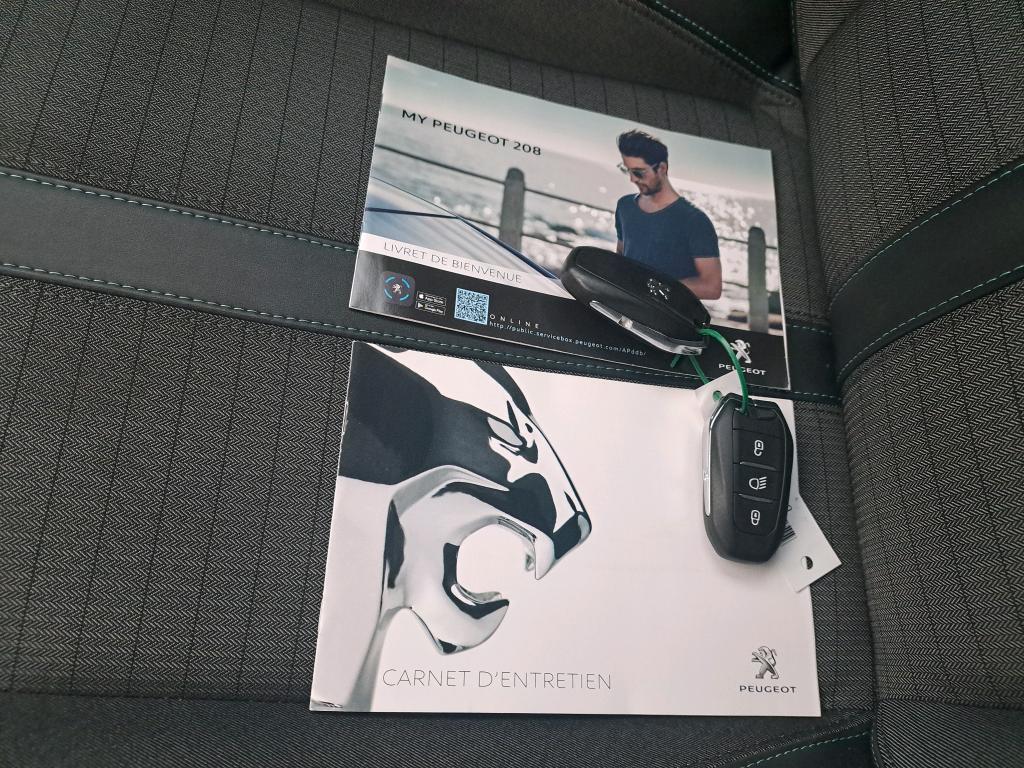 Peugeot 208 BlueHDi 100 S&S BVM6 Allure Business 2021