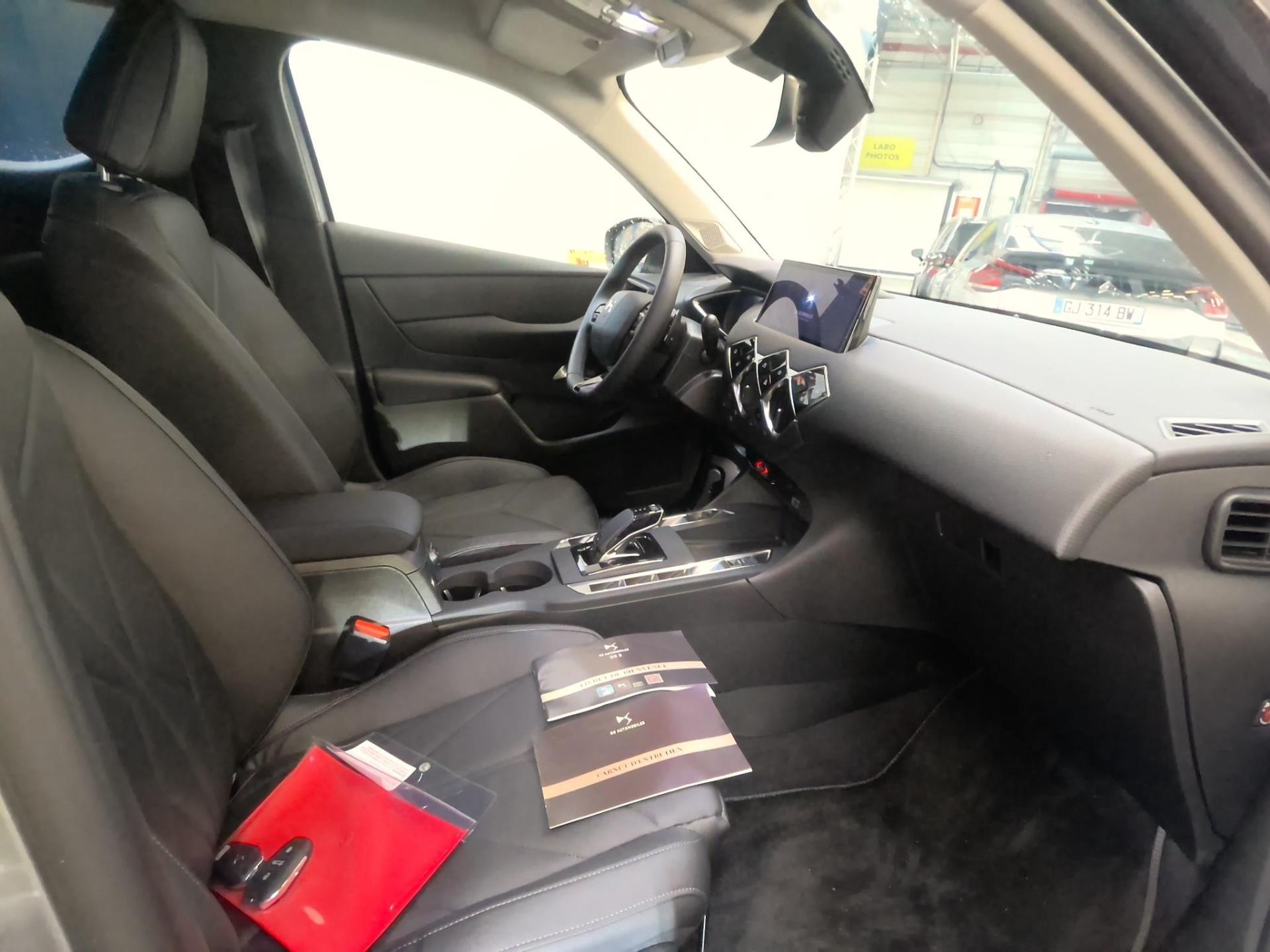 DS DS3 Crossback PureTech 130 EAT8 Rivoli 2023