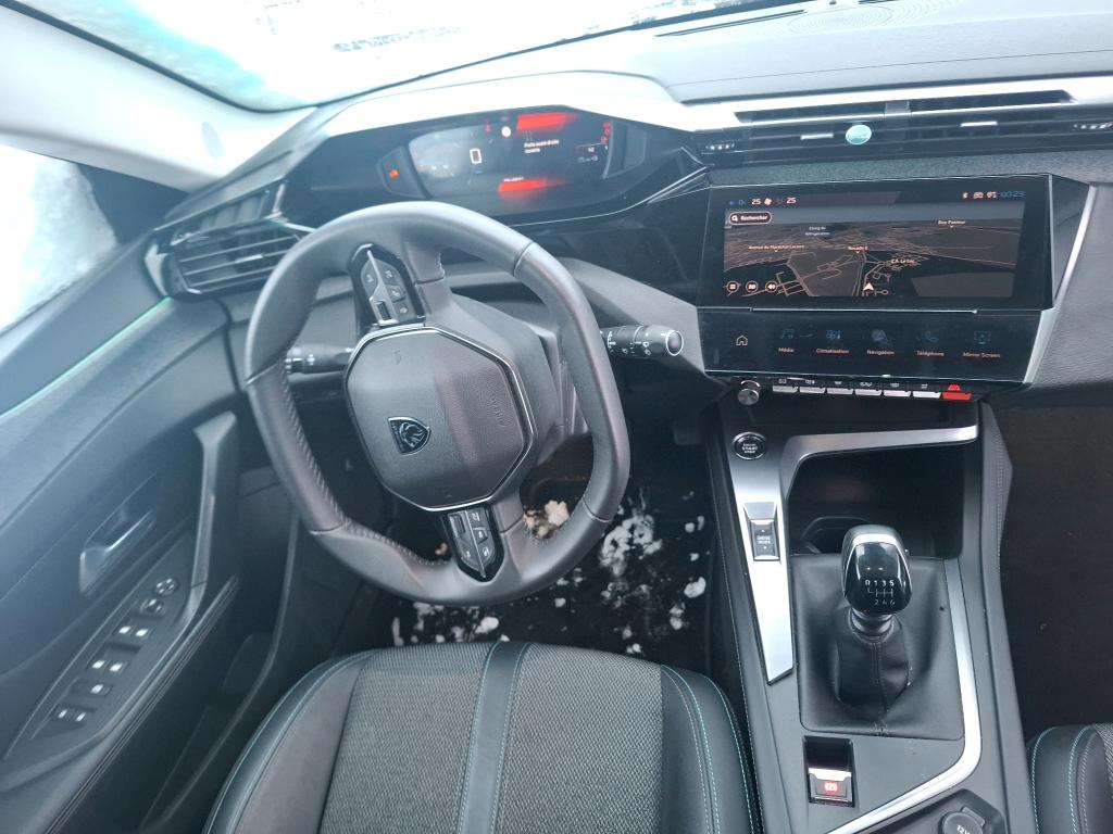 Peugeot 308 III