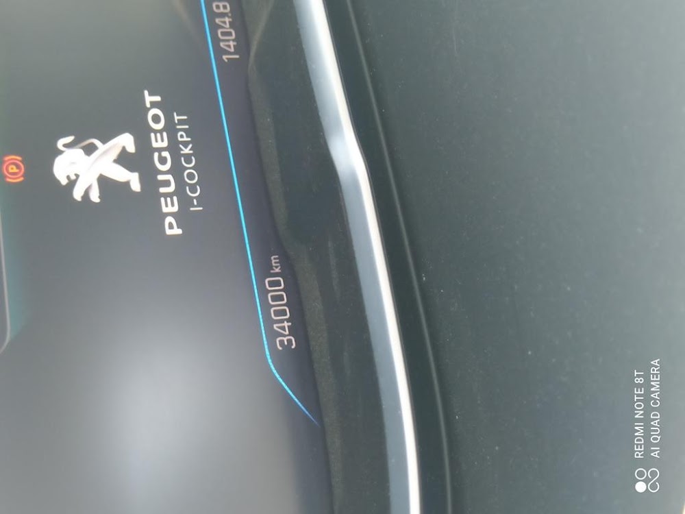 Foto Peugeot 3008 Hybrid 3