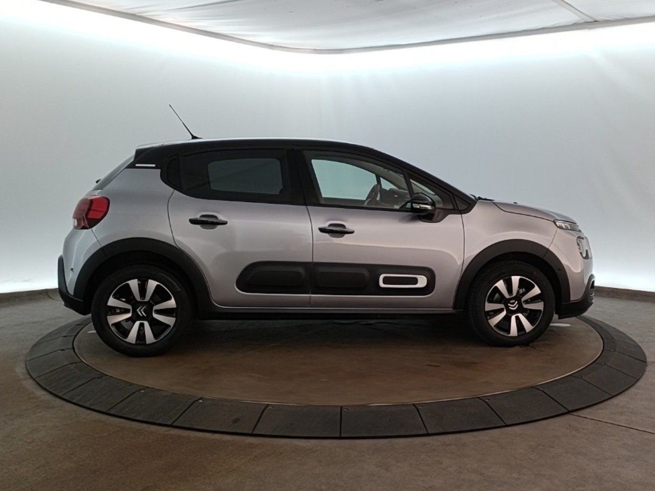 Citroen C3 BlueHDi 100 S&S BVM6 Shine 2023