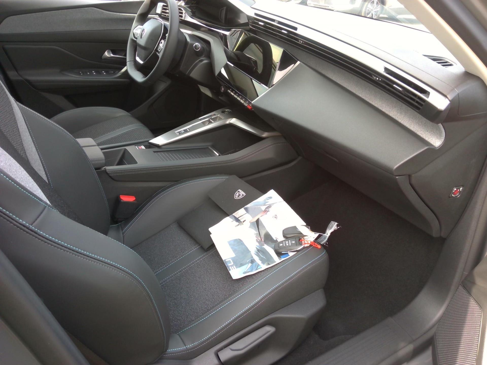 Peugeot 308 SW Electrique 54 kWh 156ch Allure 2023