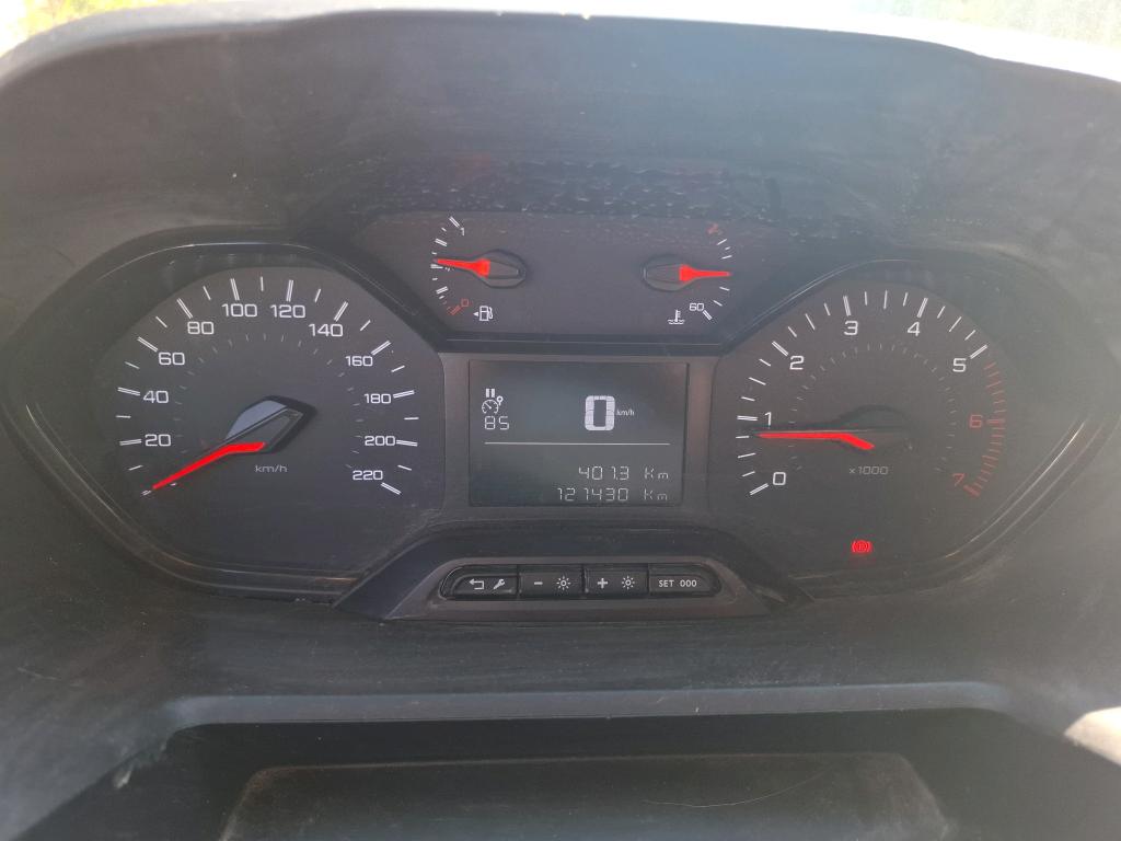 Peugeot PARTNER FOURGON STANDARD 650 KG BLUEHDI 100 S&S BVM5 PREMIUM 2019