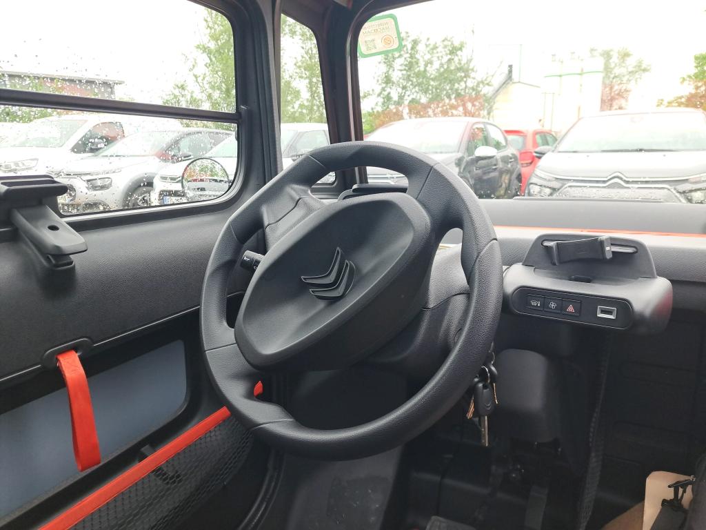 Citroen AMI 