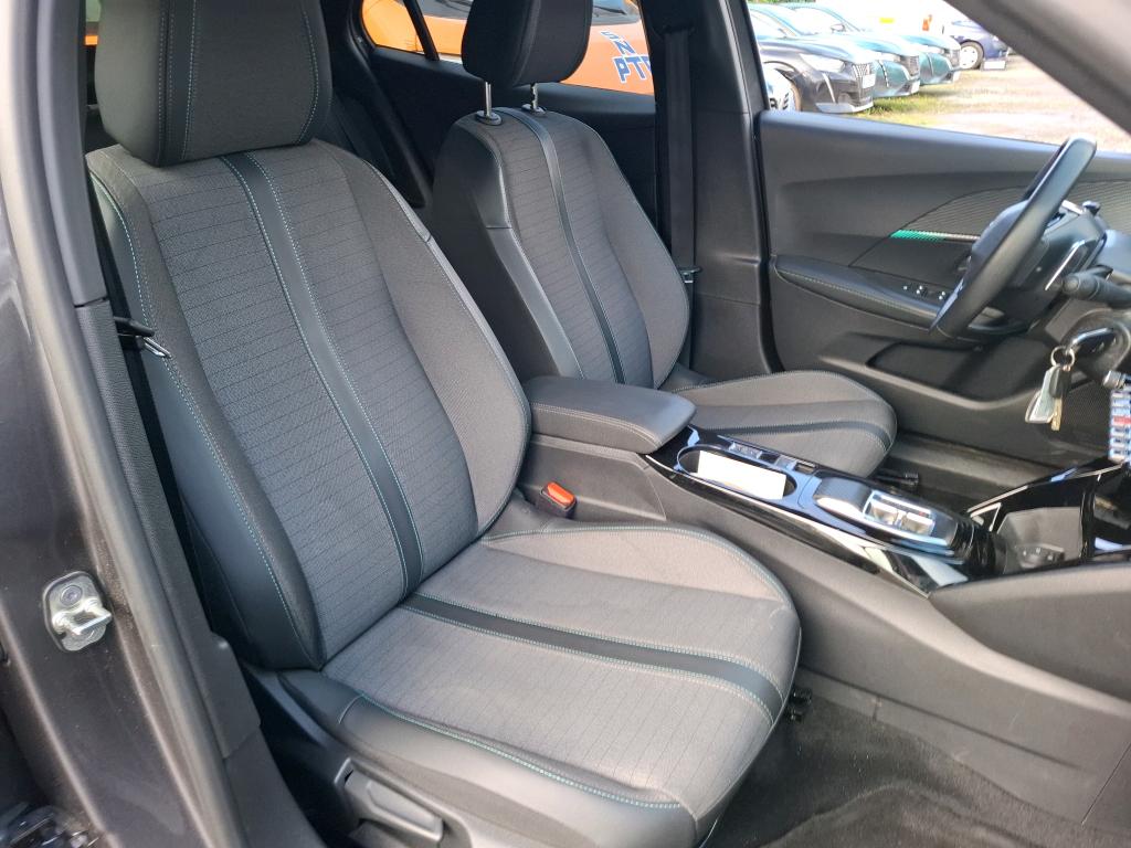 Peugeot 2008 BlueHDi 130 S&S EAT8 Allure 2023