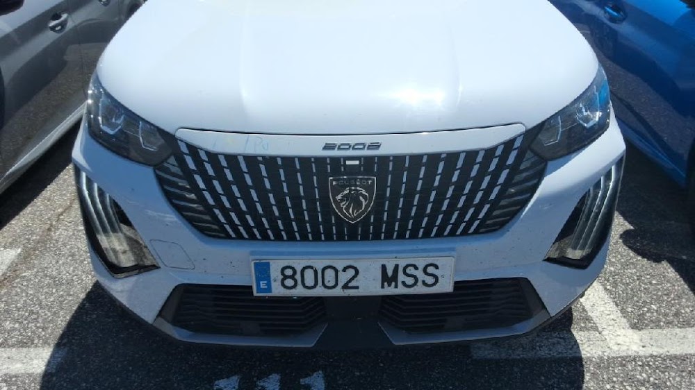 Peugeot 2008 Nuevo 2008 Allure PureTech 130 S&S EAT8