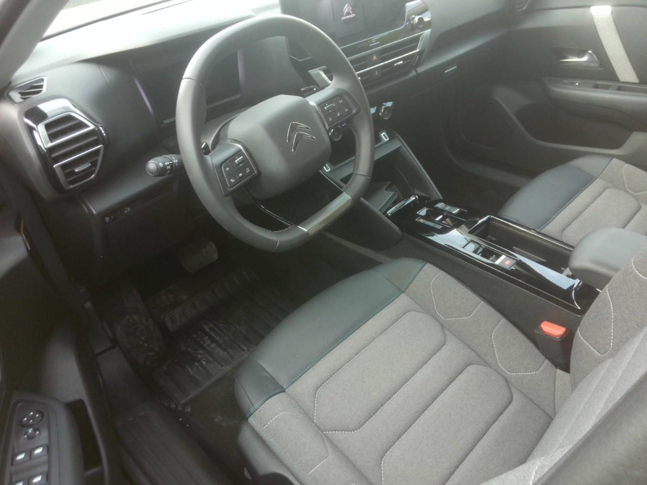 Foto Citroën C4 X 5