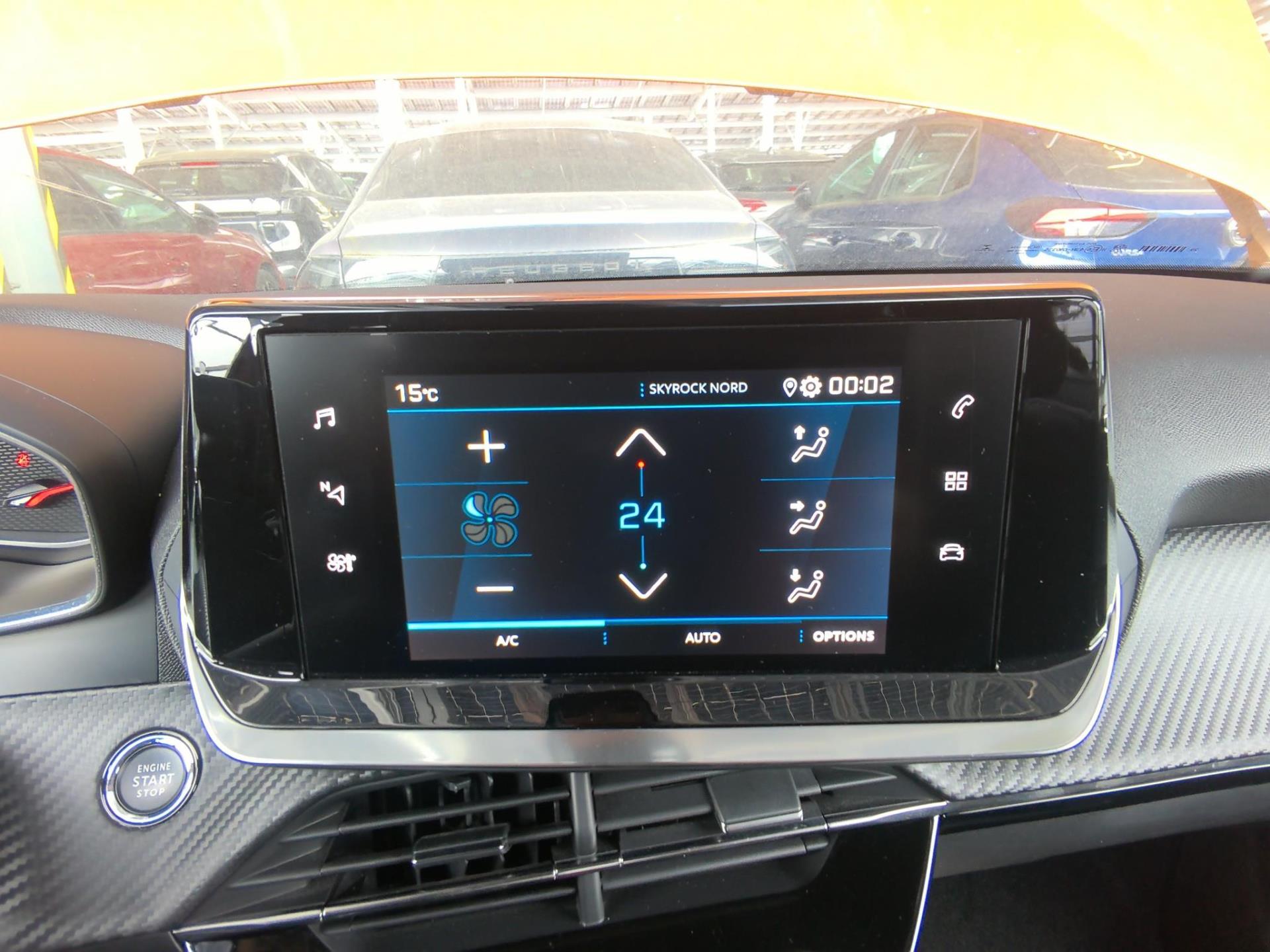Peugeot 2008 PureTech 100 S&S BVM6 Allure 2021