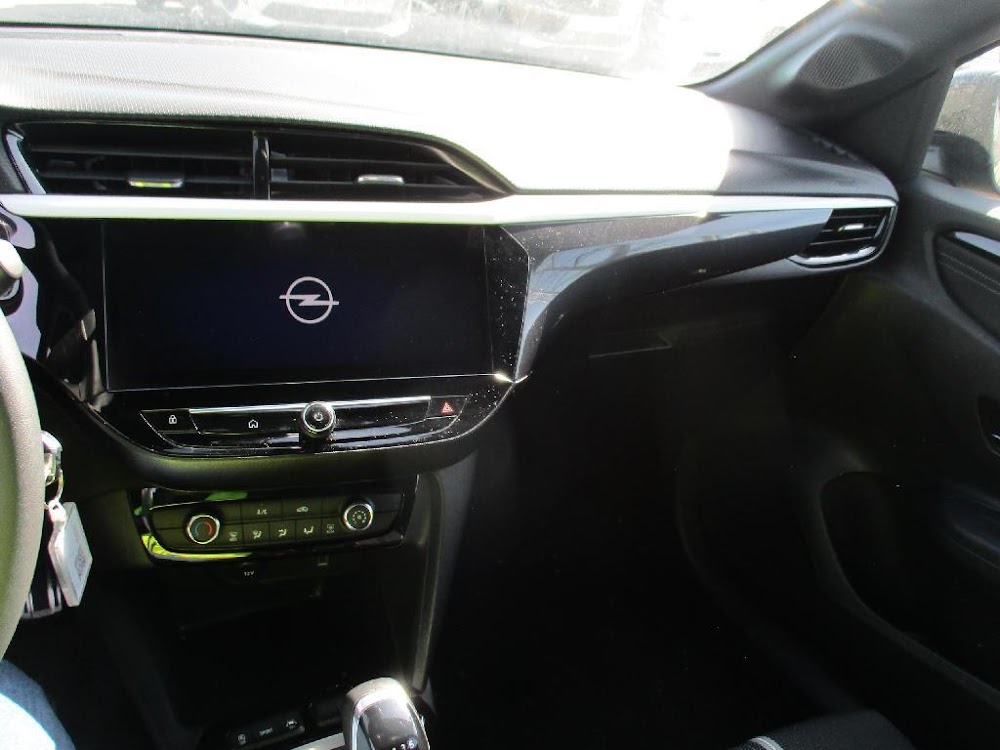 Foto Opel Corsa 11
