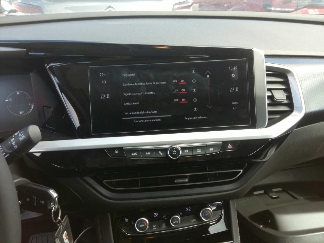 Foto Opel Grandland 13