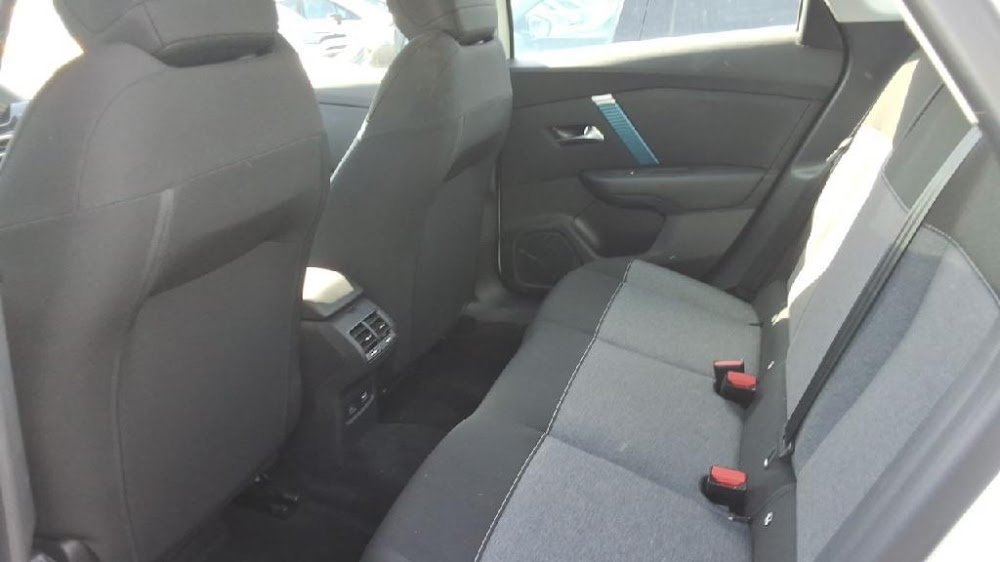 Foto Citroën ë-C4 9