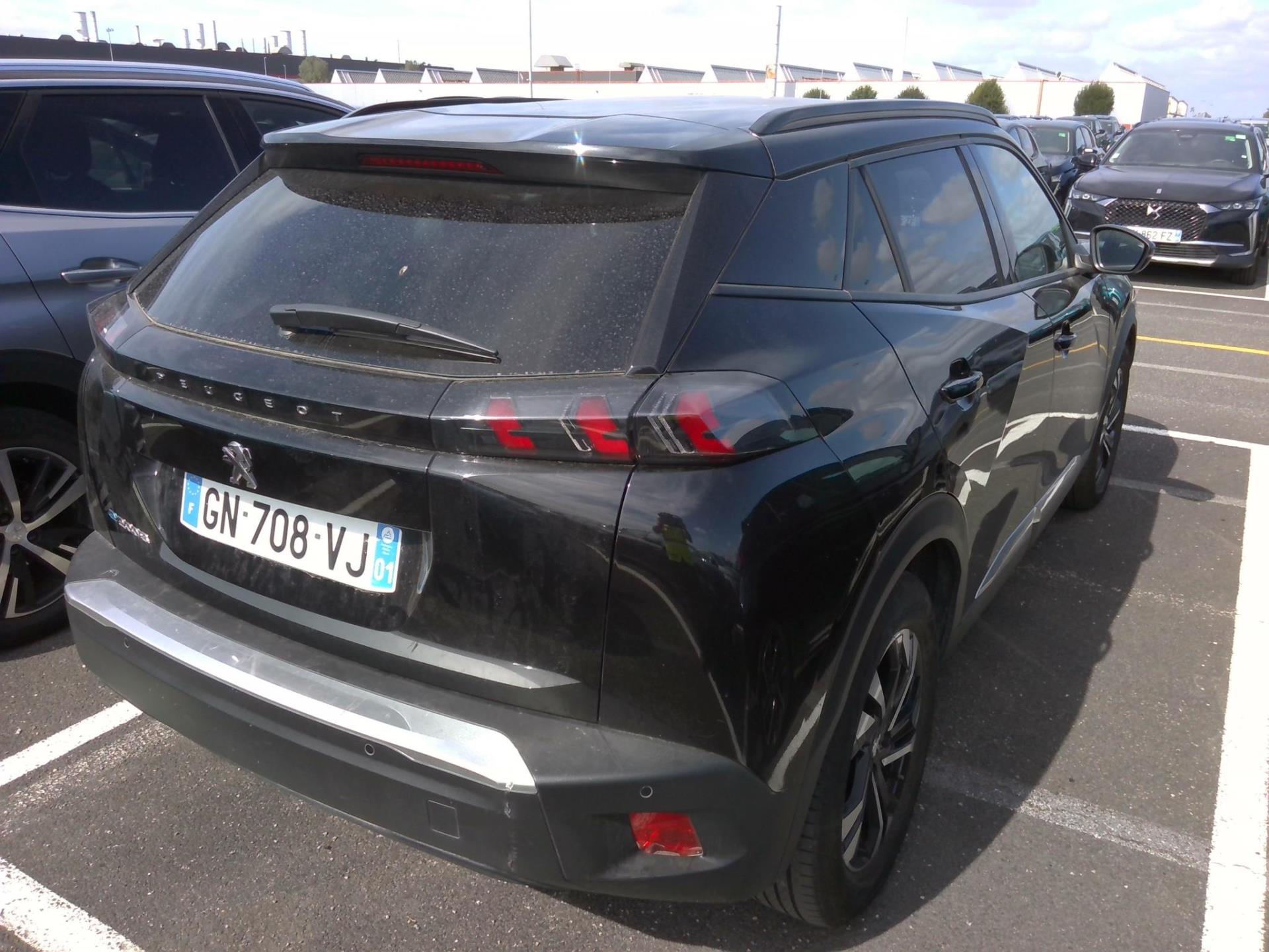 Peugeot 2008 Electrique 136 ch Allure 2023