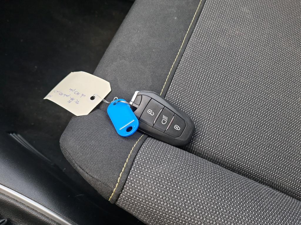 Citroen C3 PureTech 83 S&S BVM5 Shine 2022