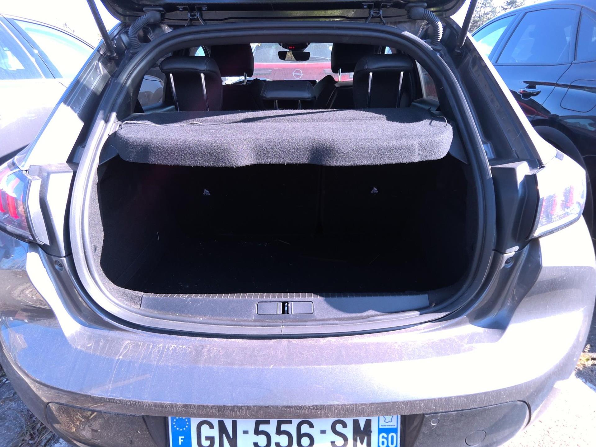 Peugeot 208 BlueHDi 100 S&S BVM6 GT 2023