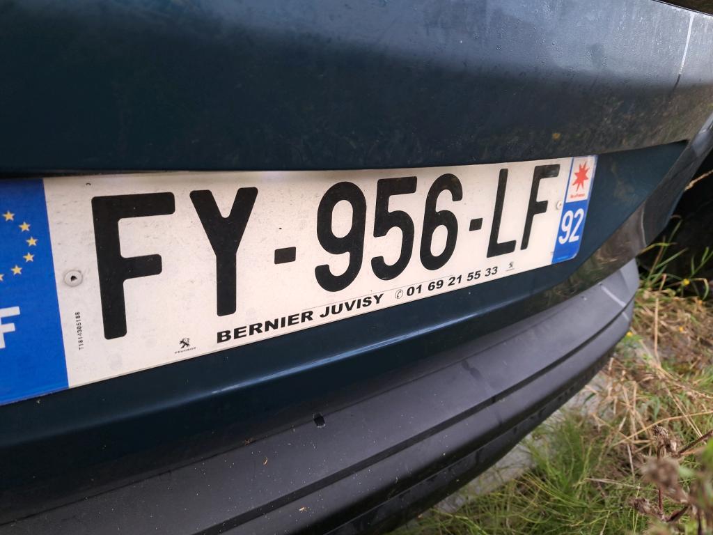 Peugeot 3008 BlueHDi 130ch S&S EAT8 Active Business 2021