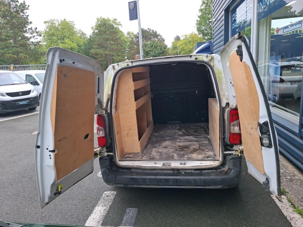 Peugeot PARTNER FOURGON STANDARD 650 KG BLUEHDI 100 S&S BVM5 PREMIUM 2020