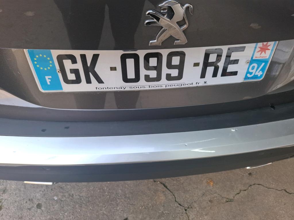 Peugeot 2008 PureTech 130 S&S EAT8 Allure 2022