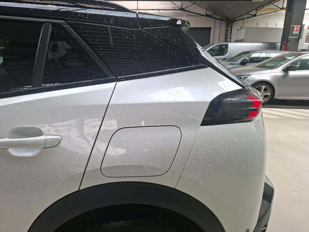 Peugeot 2008 PureTech 130 S&S EAT8 GT 2022