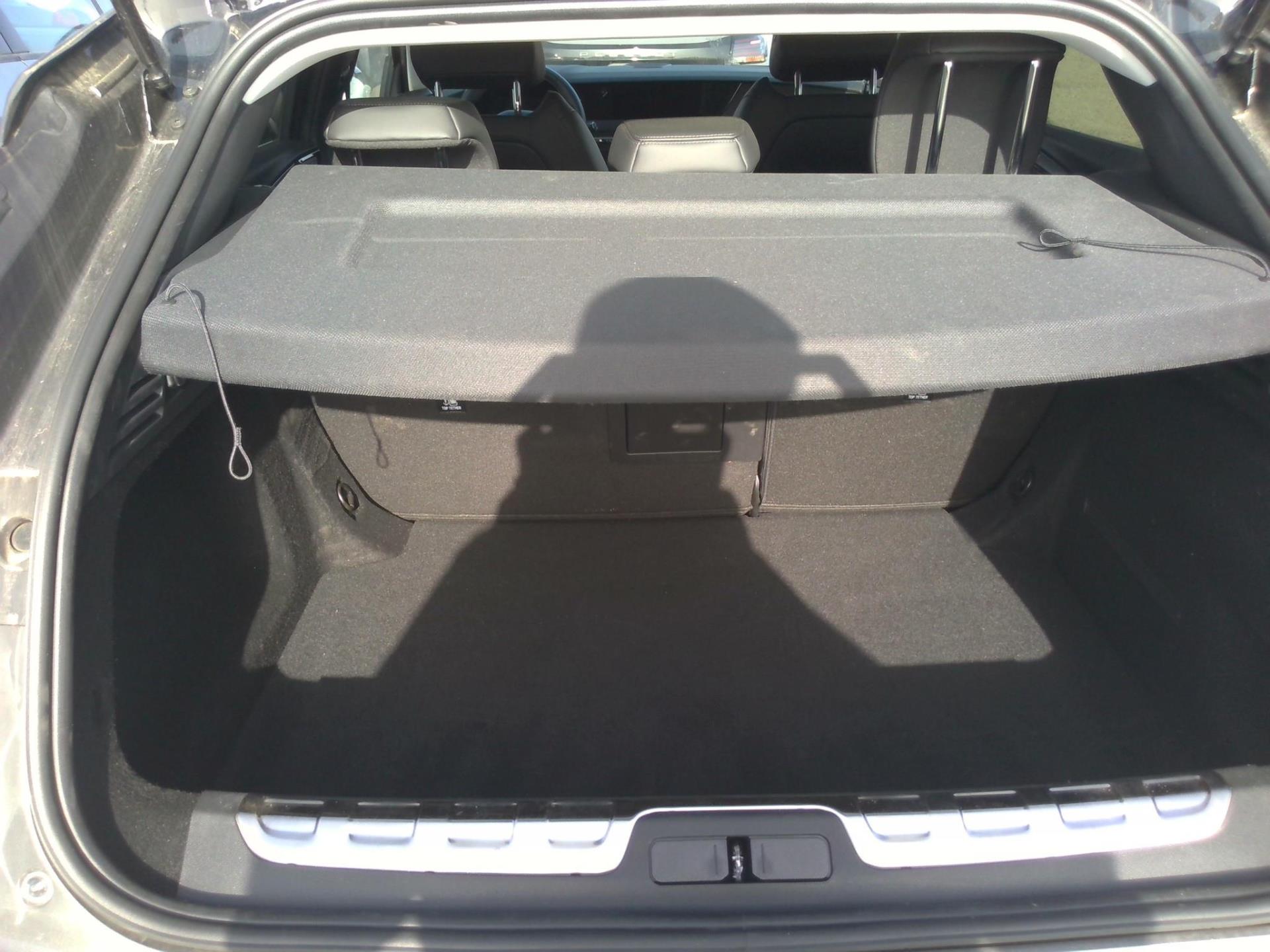 DS DS 4 BlueHDi 130 EAT8 Performance Line 2024