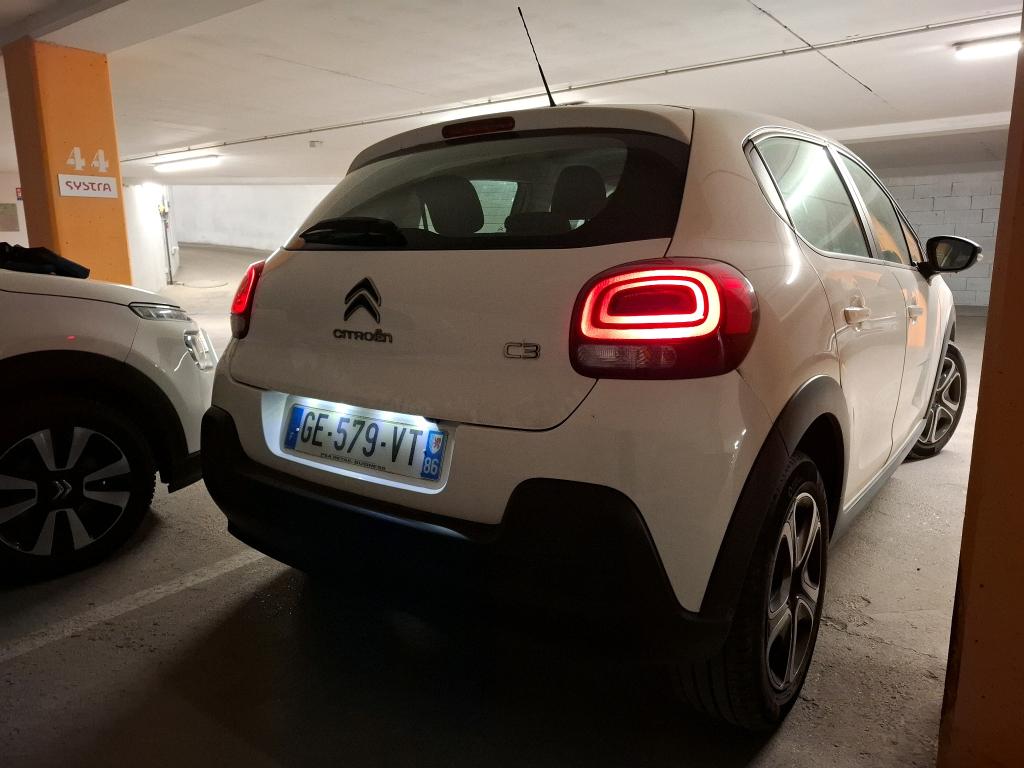 Citroen C3 PureTech 110 S&S EAT6 Shine Business 2022