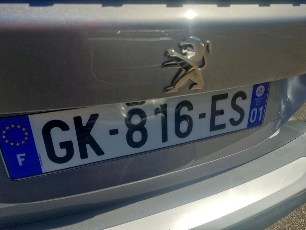 Peugeot 2008 BlueHDi 130 S&S EAT8 GT 2022