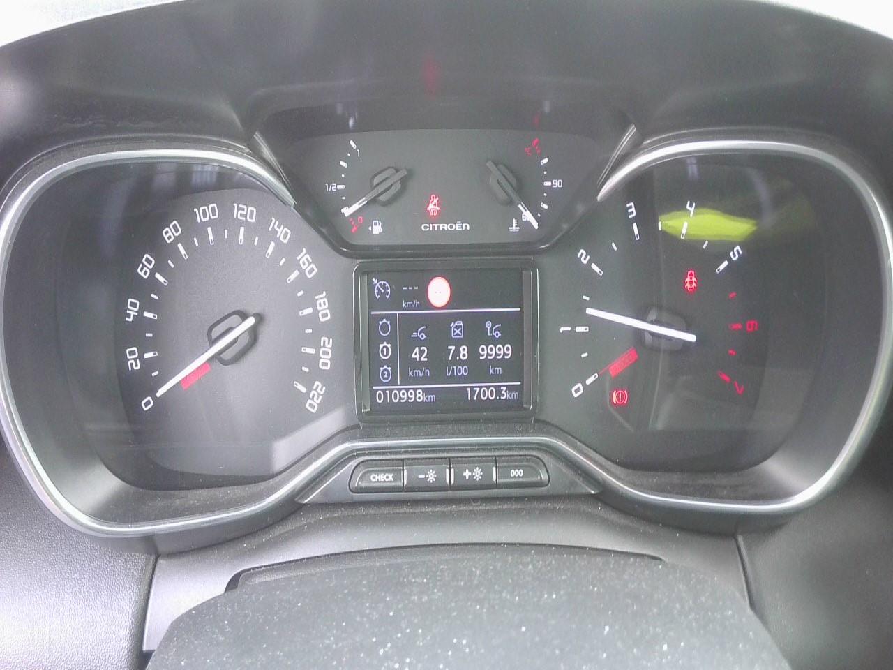 Foto Citroën C3 Aircross 10