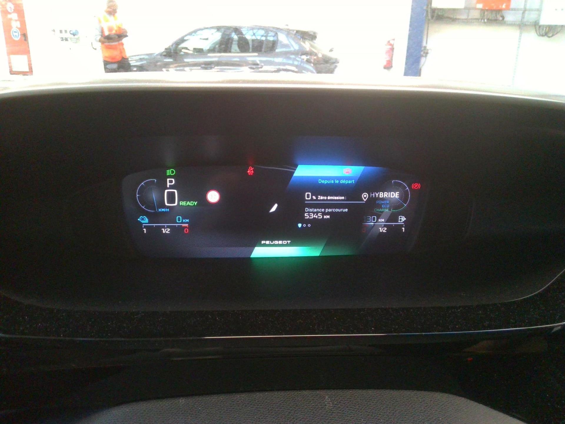 Peugeot 308 PHEV 180 e-EAT8 Allure 2024