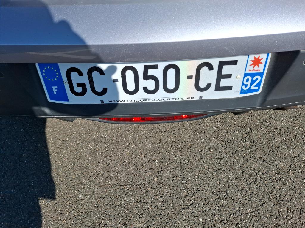 Peugeot 208 BLUEHDI 100 S&S BVM6 PREMIUM PACK 2021