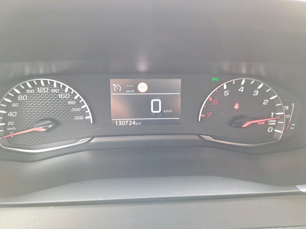 Peugeot 2008 BlueHDi 110 S&S BVM6 Active Business 2021