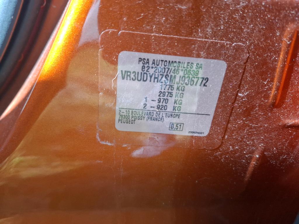 Peugeot 2008 BlueHDi 130 S&S EAT8 Allure 2021