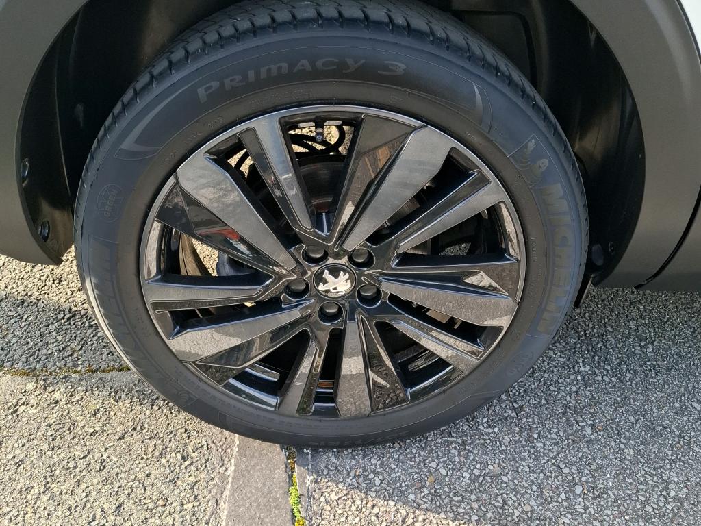 Peugeot 5008 PureTech 130ch S&S EAT8 GT 2023