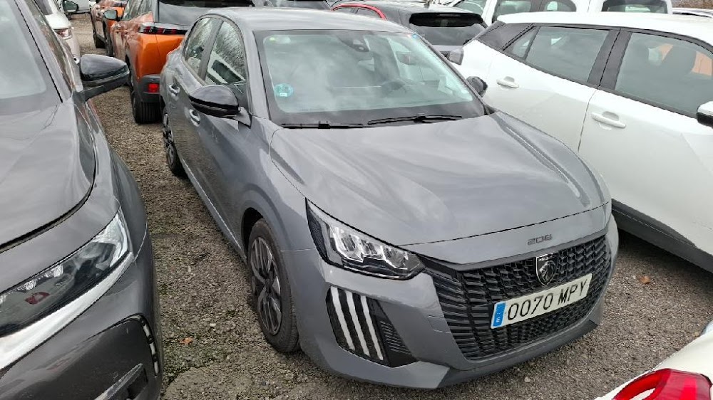 Foto Peugeot 208 5