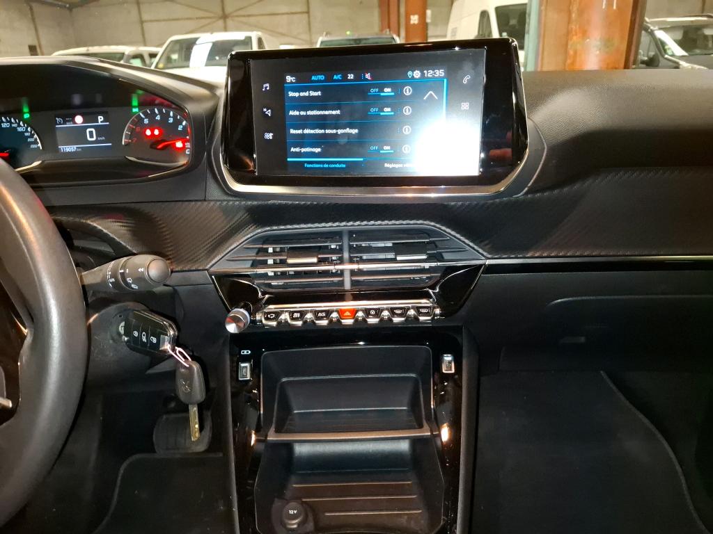 Peugeot 2008 PureTech 130 S&S EAT8 Style 2022