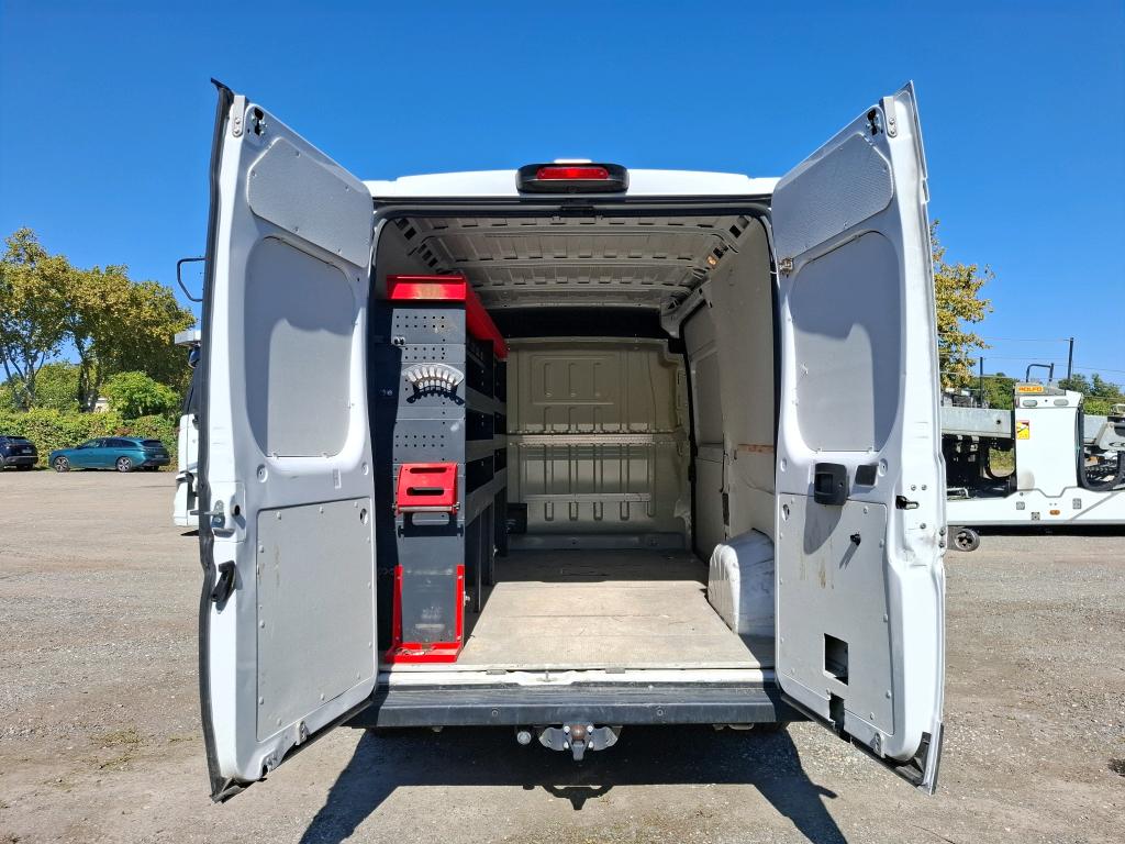 Peugeot BOXER TOLE 335 L2H2 BLUEHDI 140 S&S ASPHALT 2022