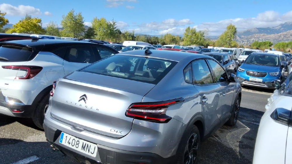 Foto Citroën C4 X 5