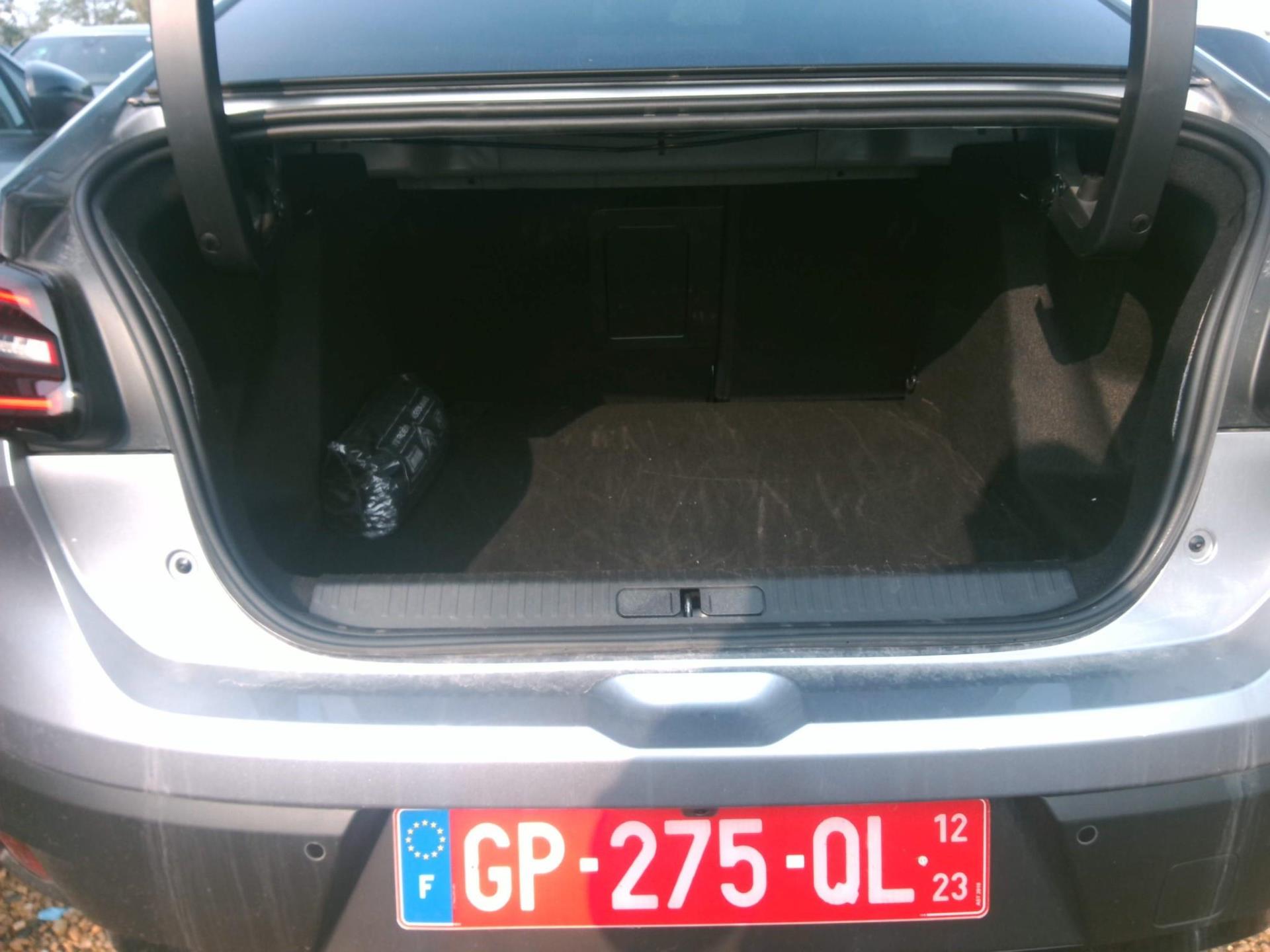 Citroen C4 X PureTech 130 S&S EAT8 Shine 2023