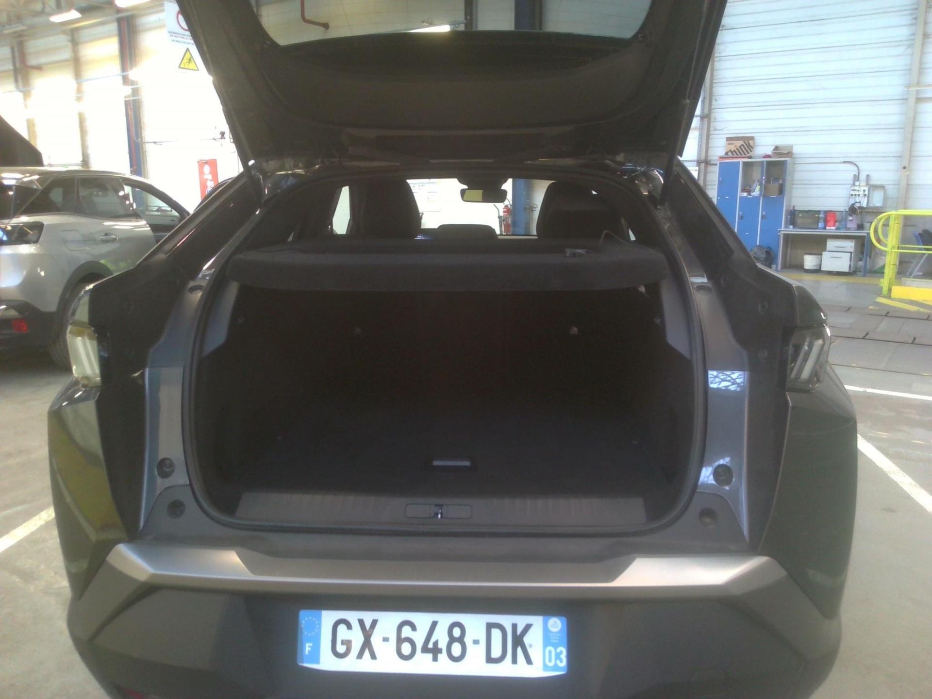 Peugeot 3008 Hybrid 136 e-DCS6 Allure 2024