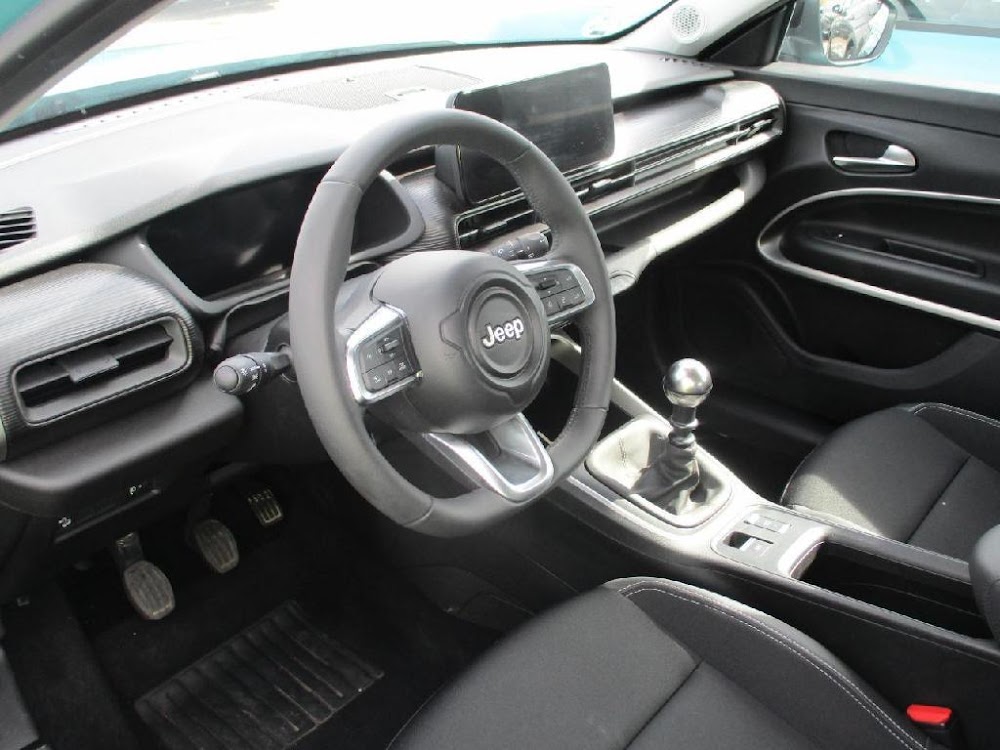 Foto Jeep AVENGER 9