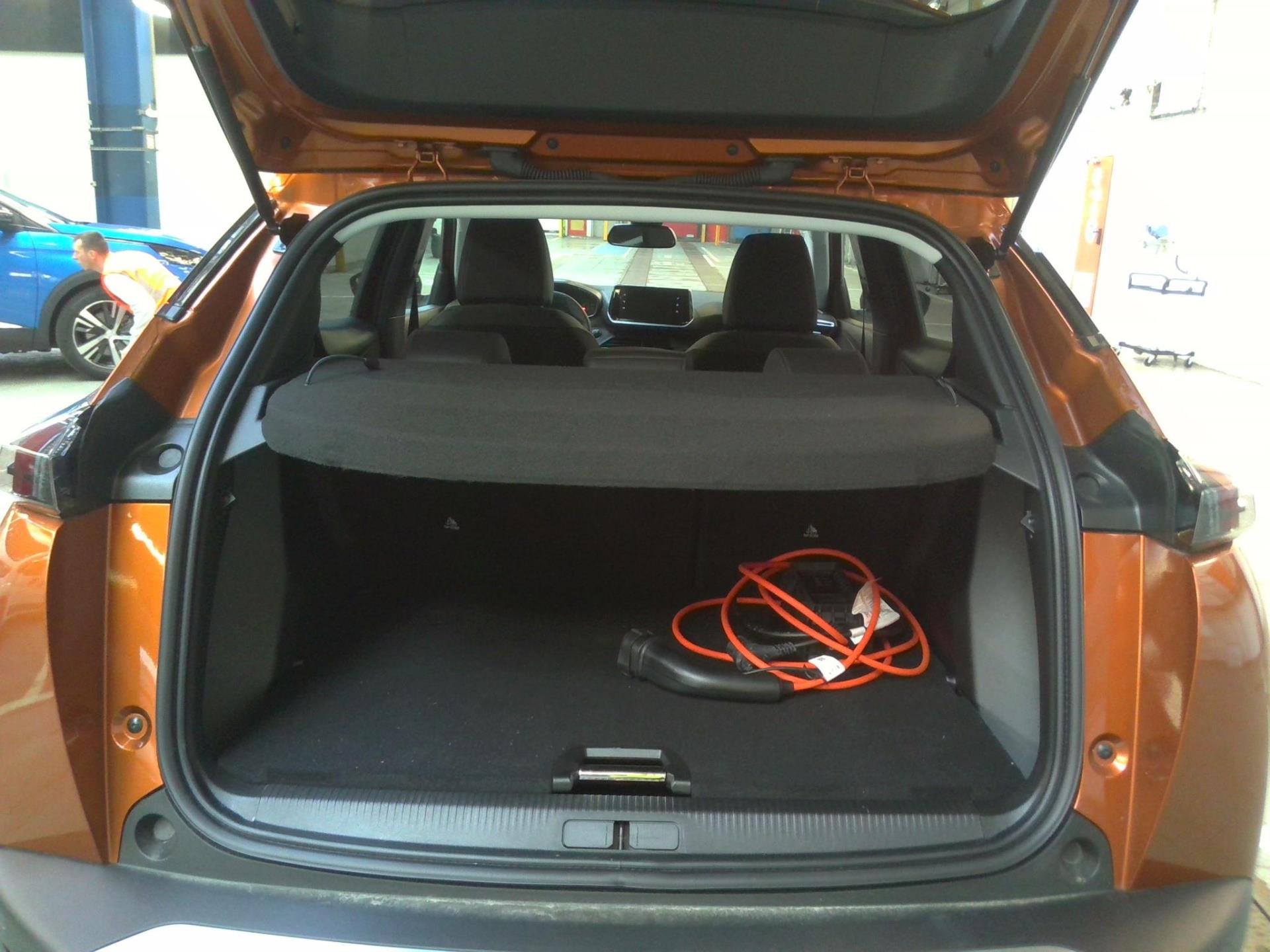 Peugeot 2008 Electrique 136 ch Allure 2022