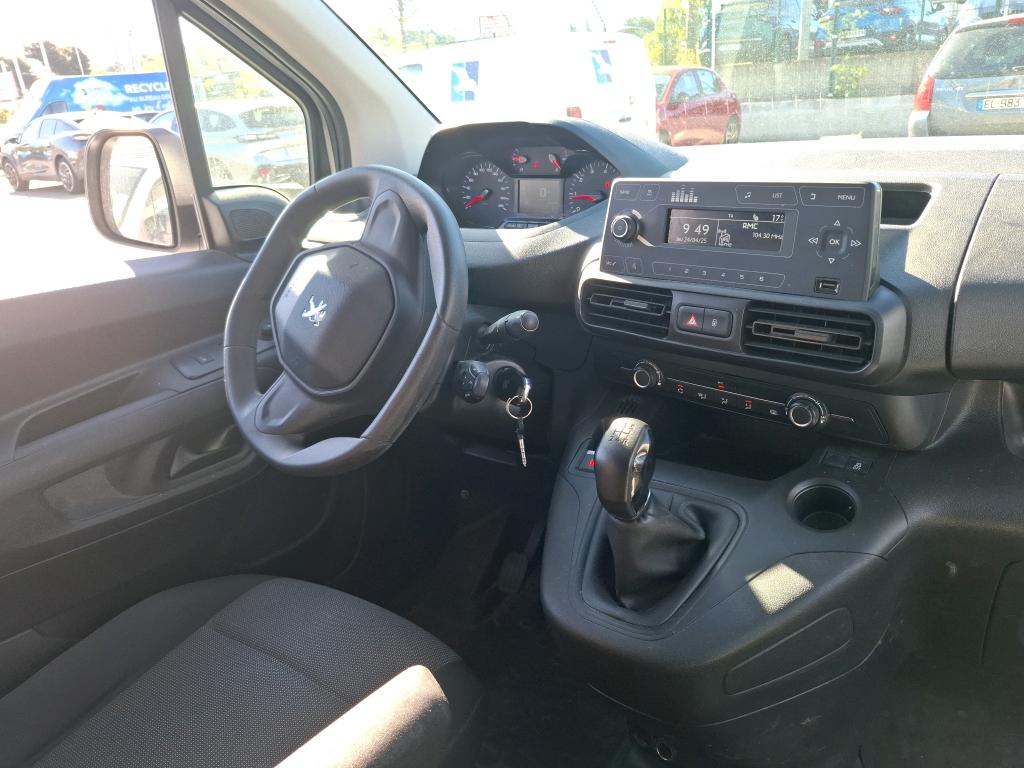 Peugeot PARTNER FOURGON STANDARD 650 KG BLUEHDI 100 S&S BVM5 PREMIUM 2021