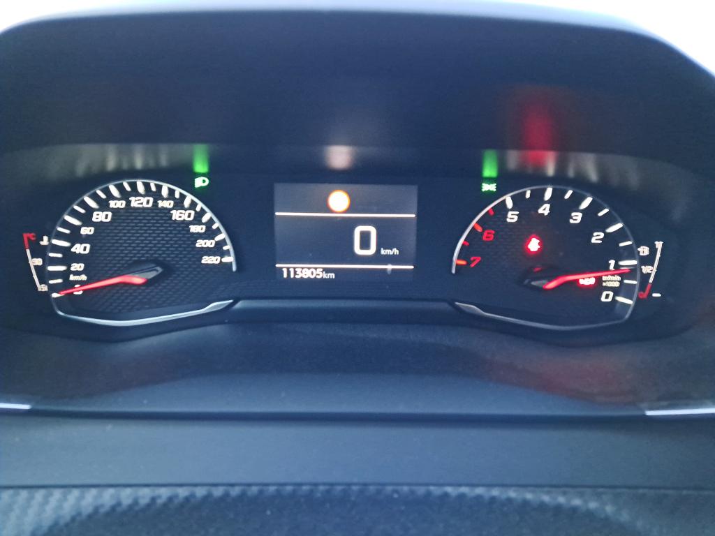 Peugeot 2008 PureTech 130 S&S BVM6 Active Pack 2022