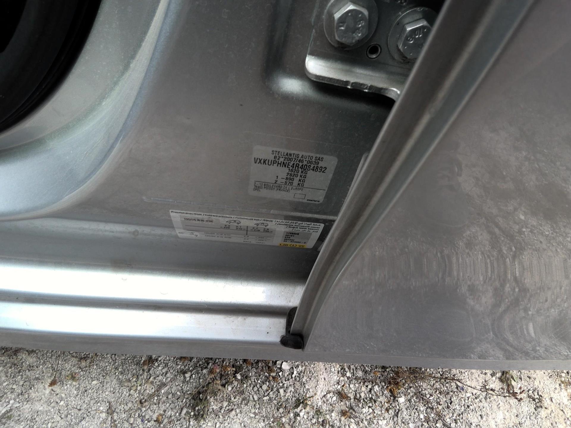 Opel Corsa 1.2 Turbo 100 ch BVM6  2024