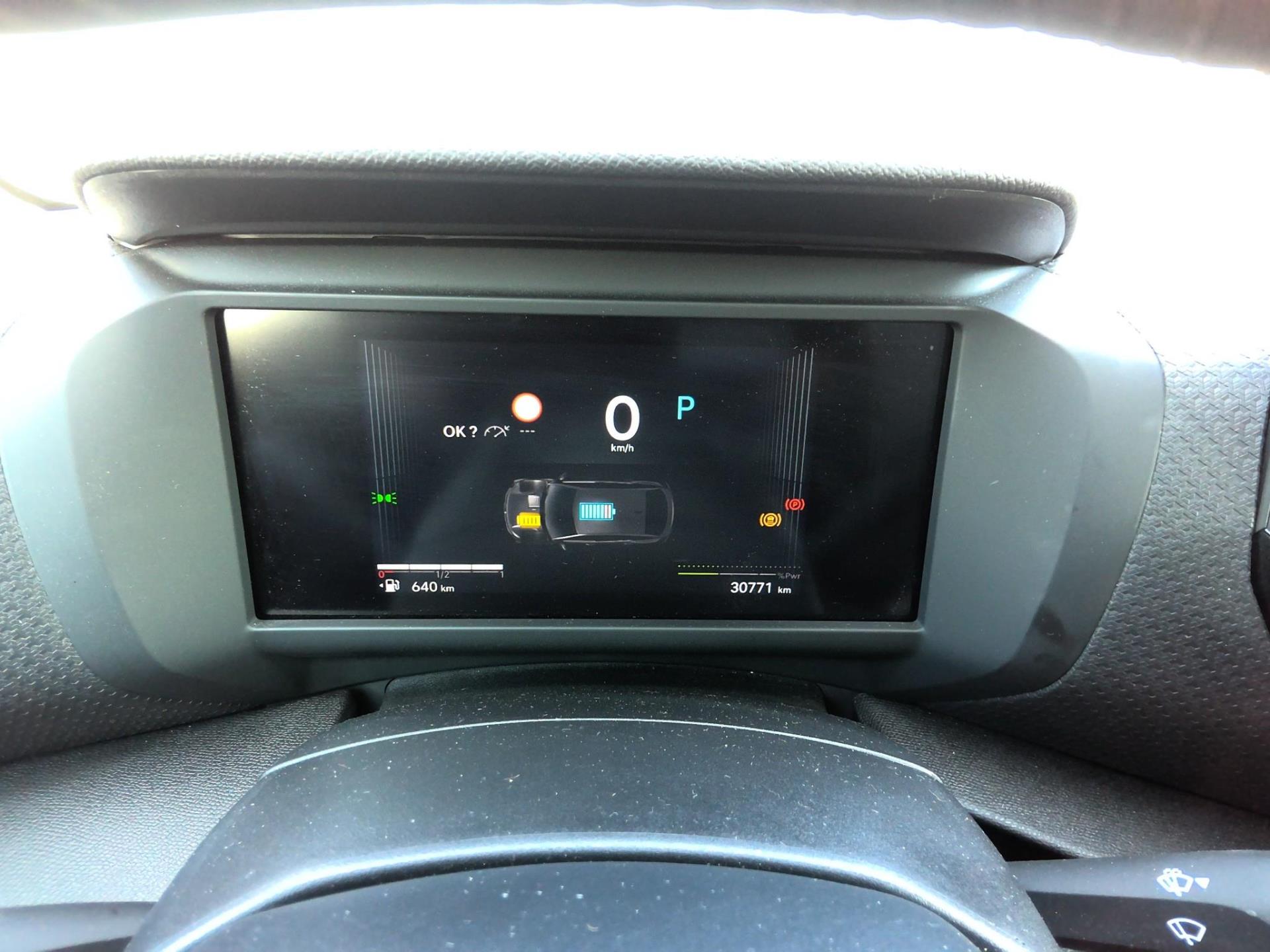 Citroen C4 Hybride 145 ch e-DCS6 Plus 2026