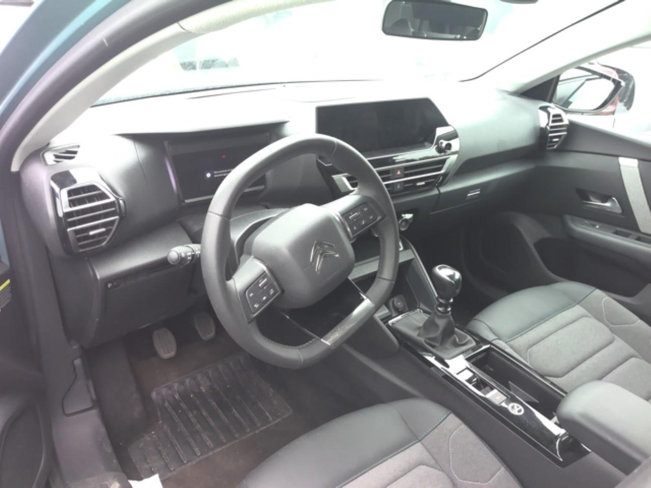 Foto Citroën C4 X 3