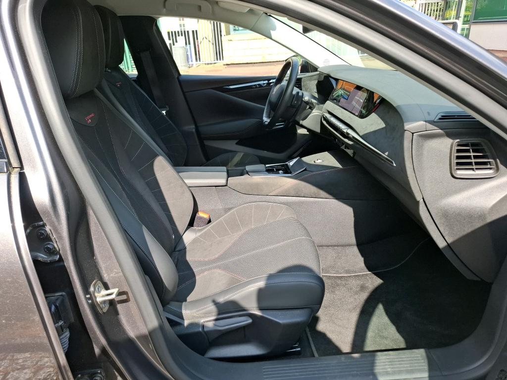 DS DS 4 BlueHDi 130 EAT8 Performance Line 2022