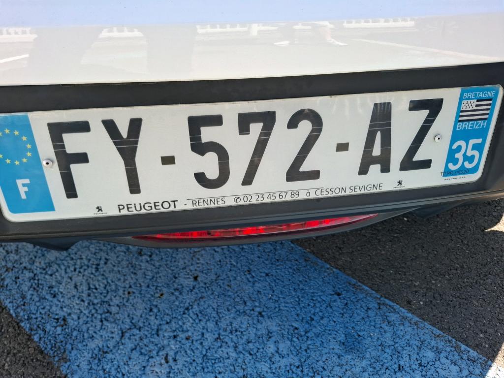 Peugeot 208 BLUEHDI 100 S&S BVM6 ACTIVE BUSINESS R 2021