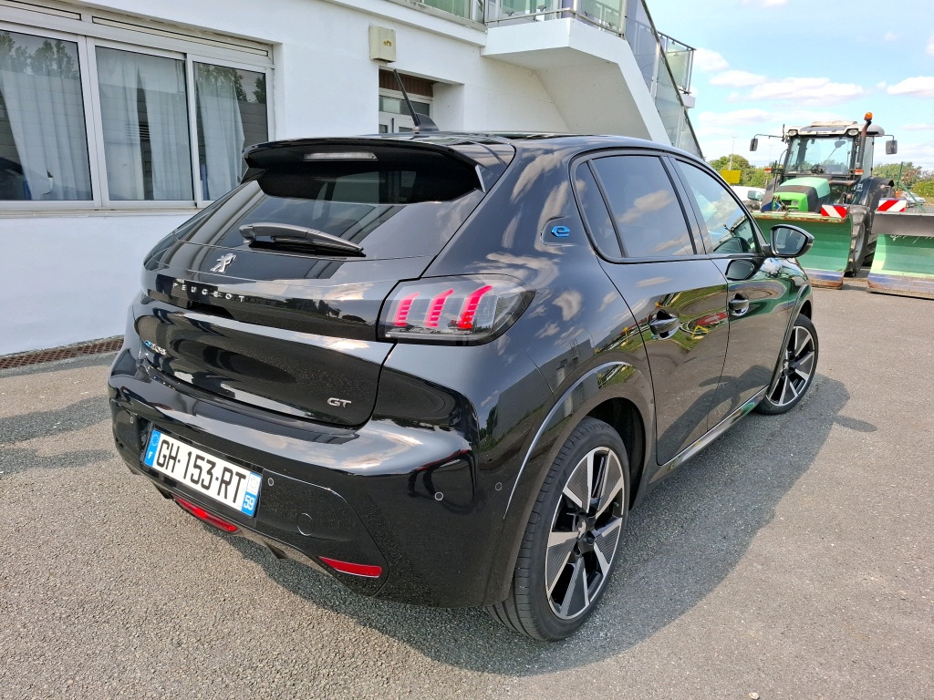 Peugeot 208 Electrique 50 kWh 136ch GT 2022
