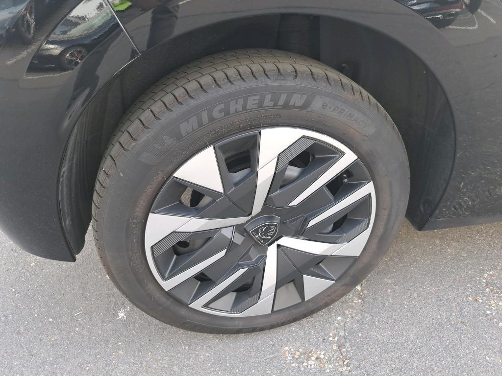 Peugeot 208 Hybrid 110 ch e-DCS6 Style 2025