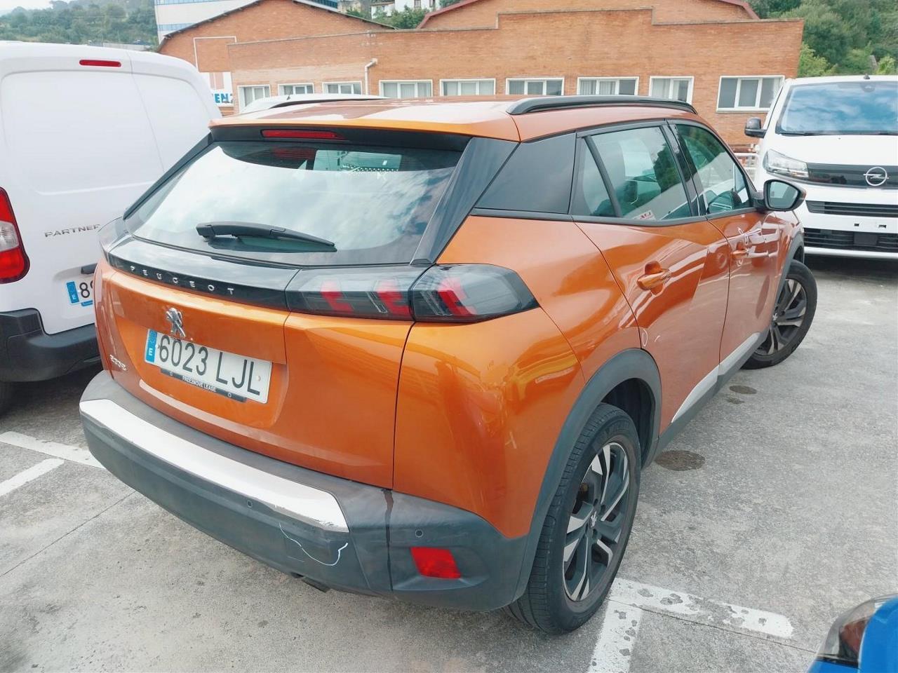 Foto Peugeot 2008 3