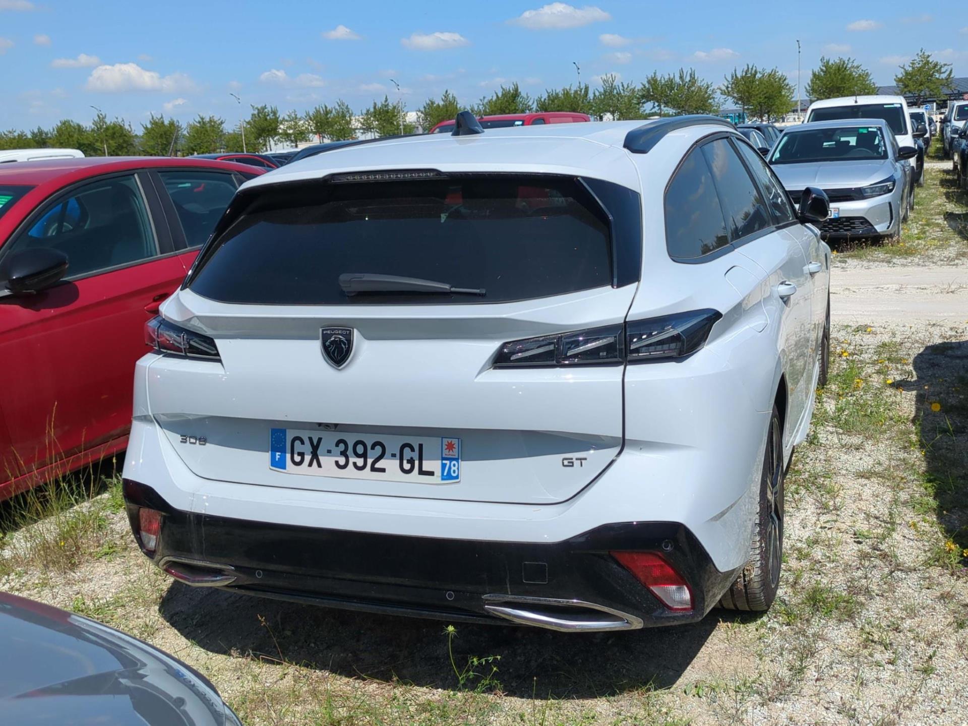 Peugeot 308 SW Hybrid 136 e-DCS6 GT 2024